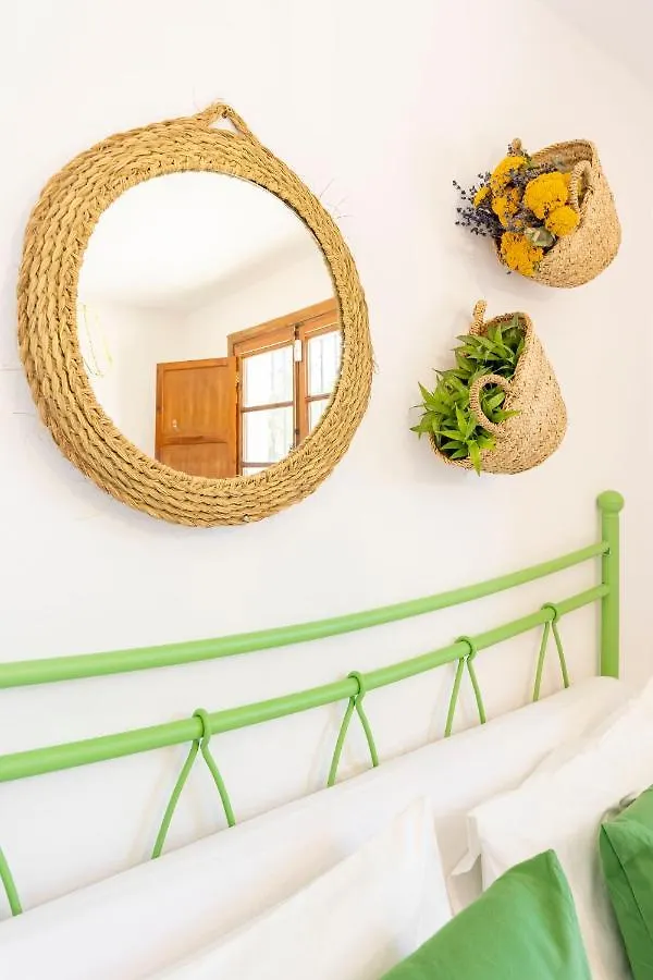 Villa Con Piscina Cerca De La Playa Estepona Spain