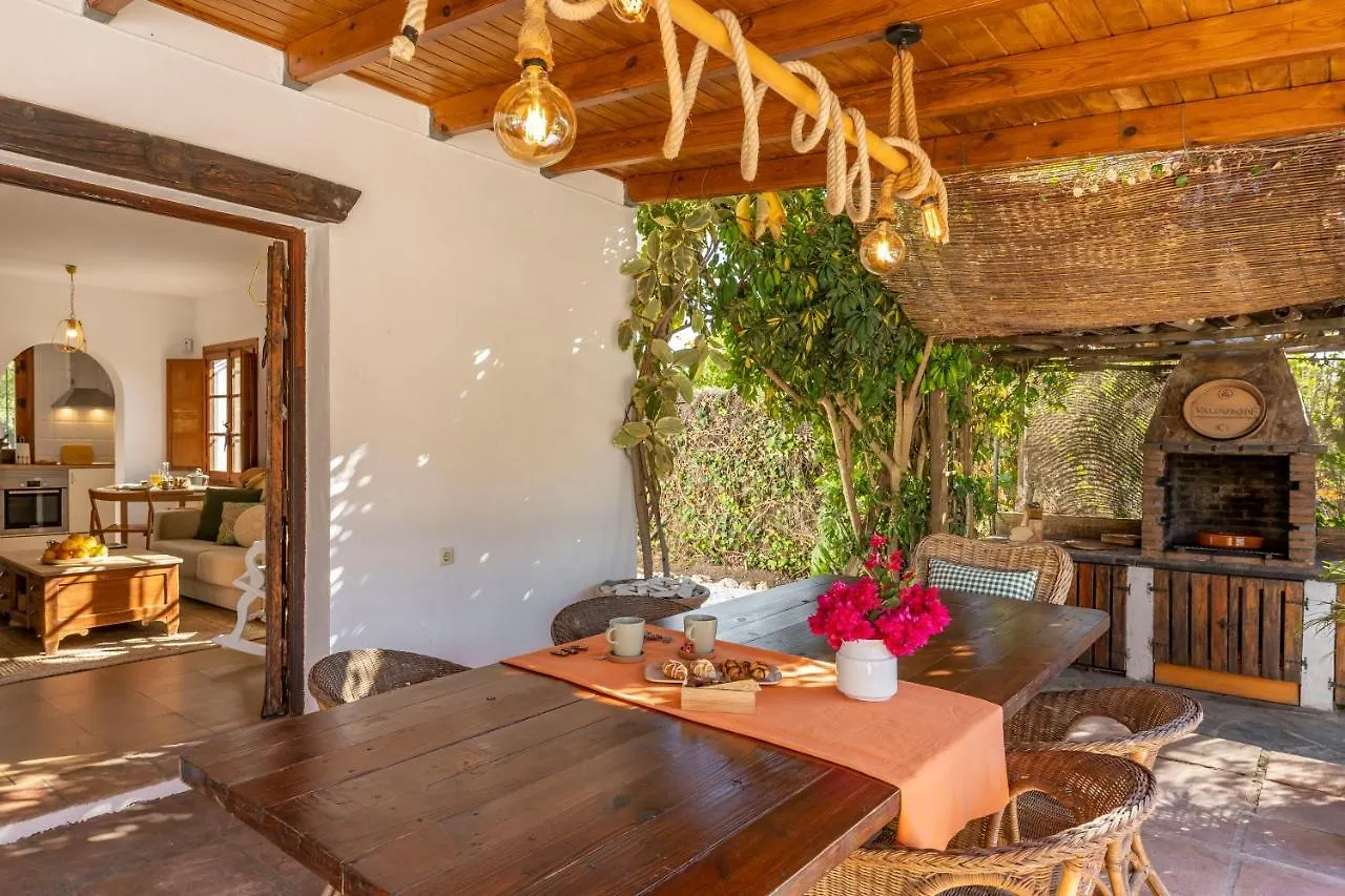 Villa Con Piscina Cerca De La Playa Estepona